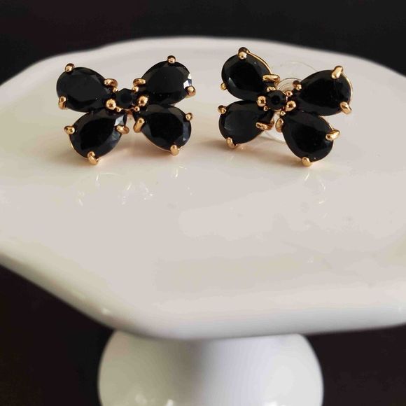 kate spade Jewelry - Kate Spade Black Garden Path Earrings